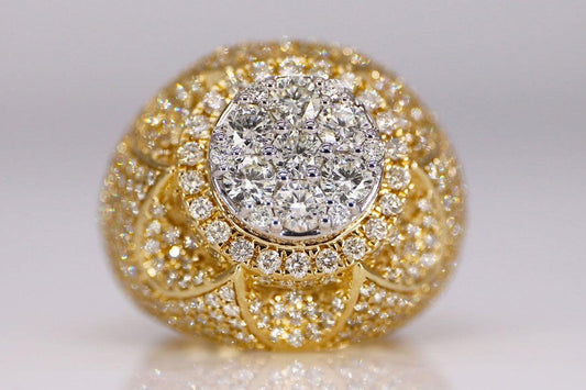 Jumbo Diamond Ring - Manuchery Arian and CO arianandco